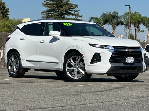 Used 2019 Chevrolet Blazer Premier w/ Sun and Wheels Package image 2