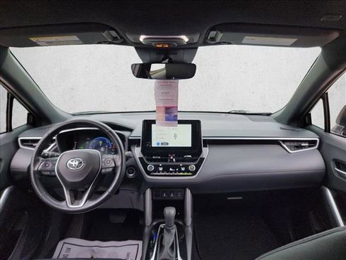 Used 2023 Toyota Corolla Cross AWD Hybrid w/ Convenience Package image 15