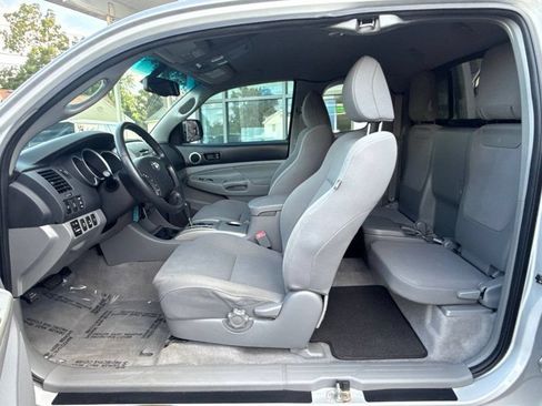 Used 2010 Toyota Tacoma 4x4 Access Cab V6 image 13