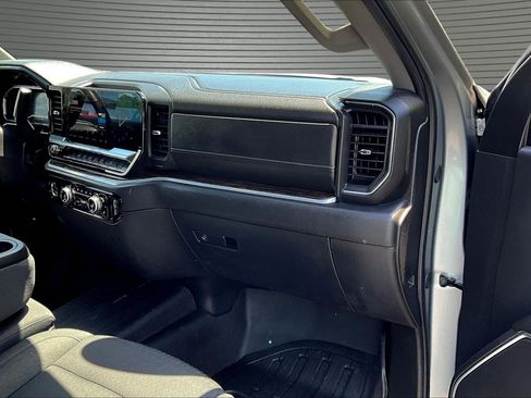 Used 2024 GMC Sierra 1500 Elevation AWD/4WD image 18