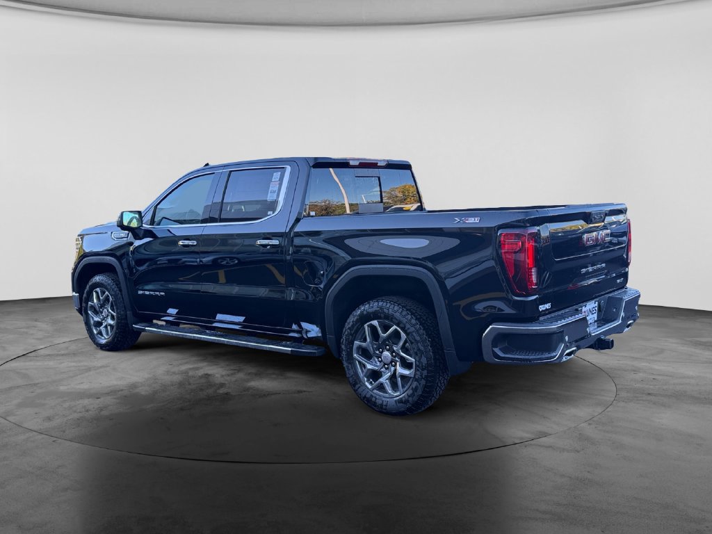 New 2026 GMC Sierra 1500 SLT w/ SLT Premium Package AWD/4WD image 5