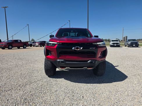 New 2026 Chevrolet Colorado ZR2 AWD/4WD image 8