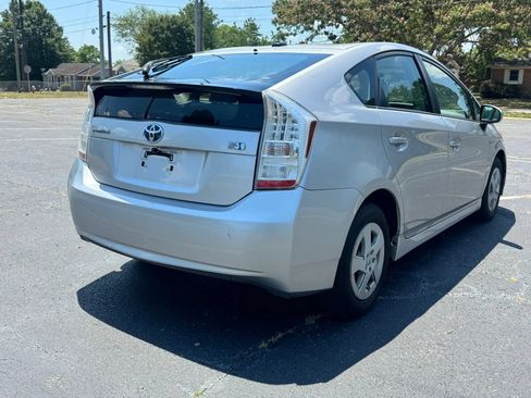 Used 2010 Toyota Prius One FWD image 6