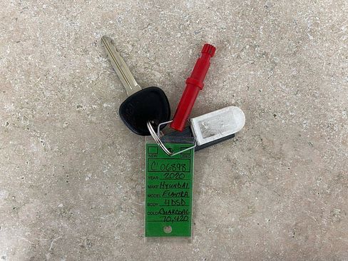 Used 2020 Hyundai Elantra SEL image 29