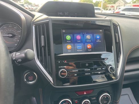 Used 2022 Subaru Crosstrek 2.0i Premium w/ Moonroof Package image 27