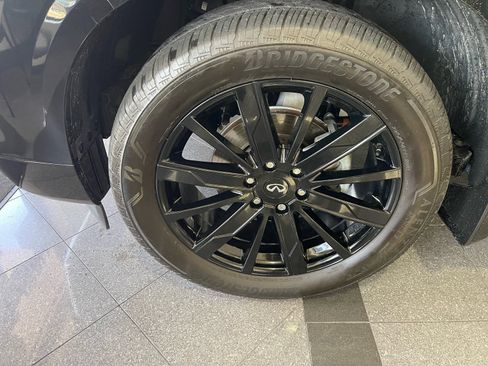 Used 2025 INFINITI QX80 Sensory w/ Exterior Package AWD/4WD image 21