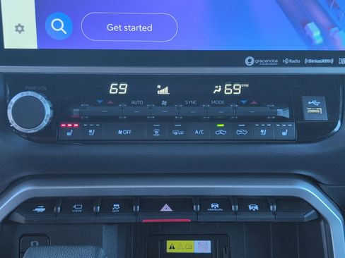 Used 2022 Toyota Tundra Platinum w/ Advanced Package image 16