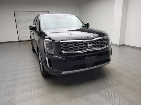 Used 2020 Kia Telluride S image 14