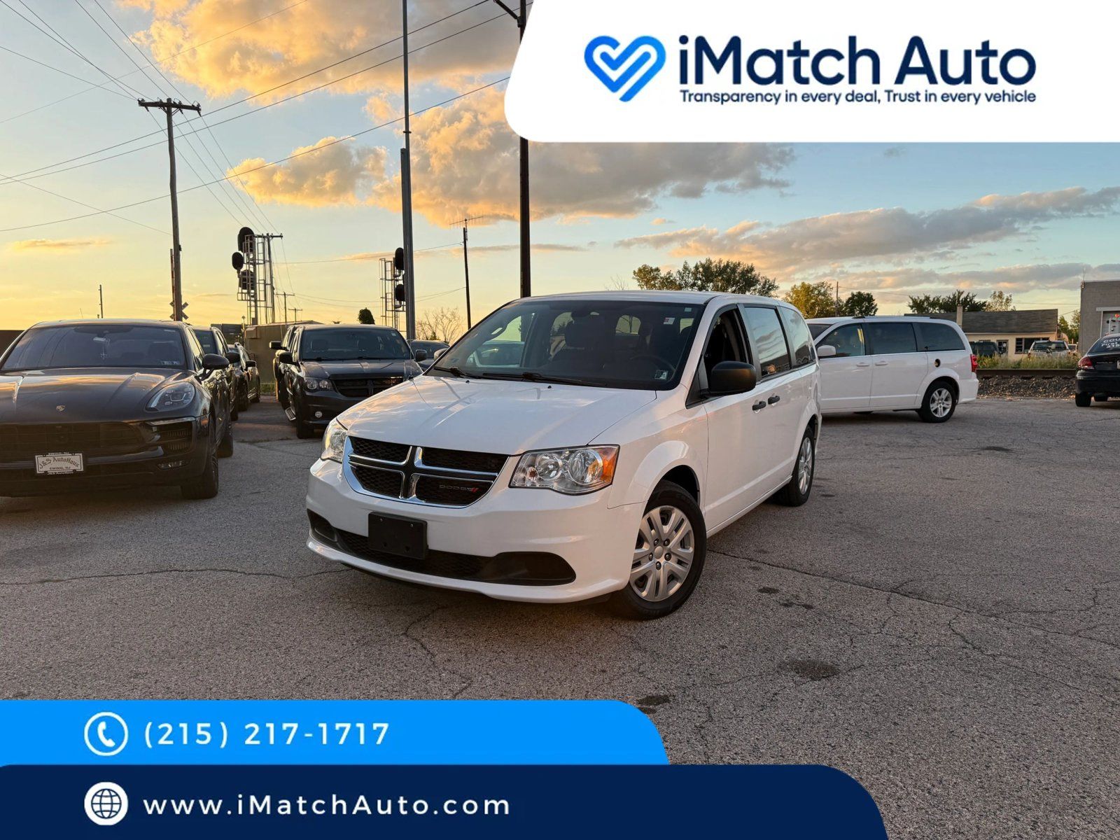 Used 2019 Dodge Grand Caravan SE FWD image 1