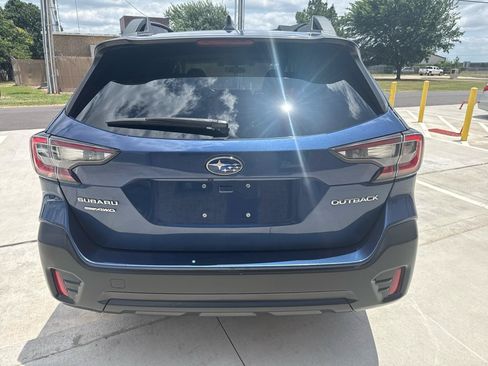Used 2021 Subaru Outback Premium AWD/4WD image 13