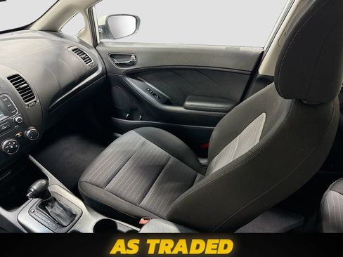 Used 2016 Kia Forte EX FWD image 23