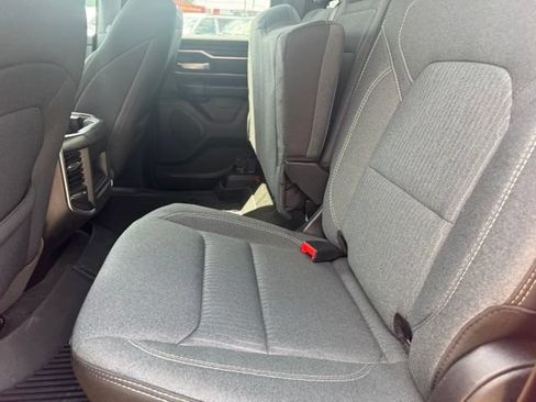 Used 2022 RAM 1500 Big Horn AWD/4WD image 11