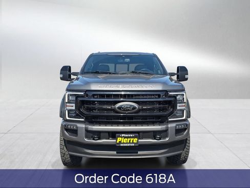 Used 2022 Ford F350 Lariat w/ Black Appearance Package AWD/4WD image 7