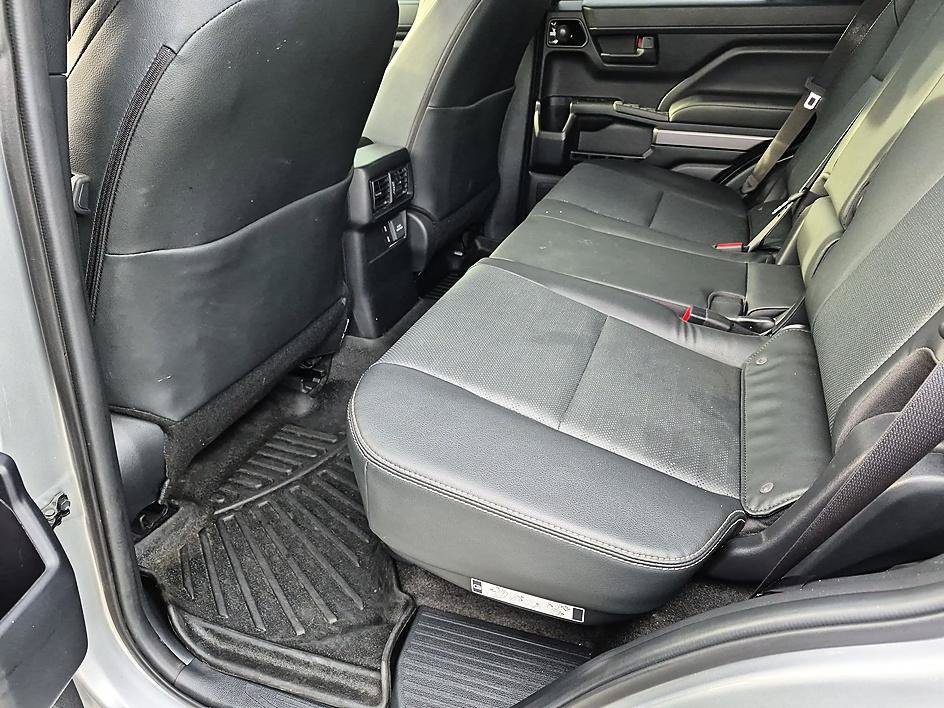 Used 2025 Toyota 4Runner TRD Sport Premium RWD image 30