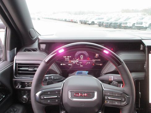 New 2026 GMC Yukon XL AT4 Ultimate image 21