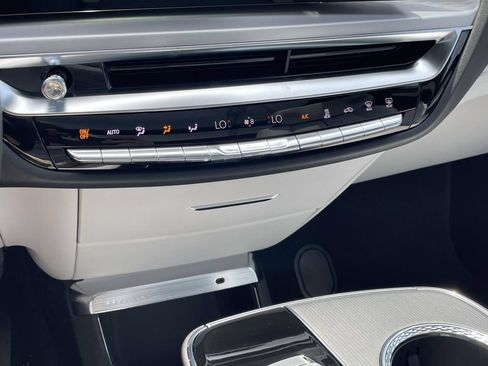 New 2026 Cadillac Lyriq Premium Sport AWD/4WD image 27