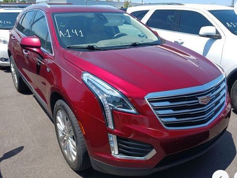 Used 2017 Cadillac XT5 Premium Luxury image 1