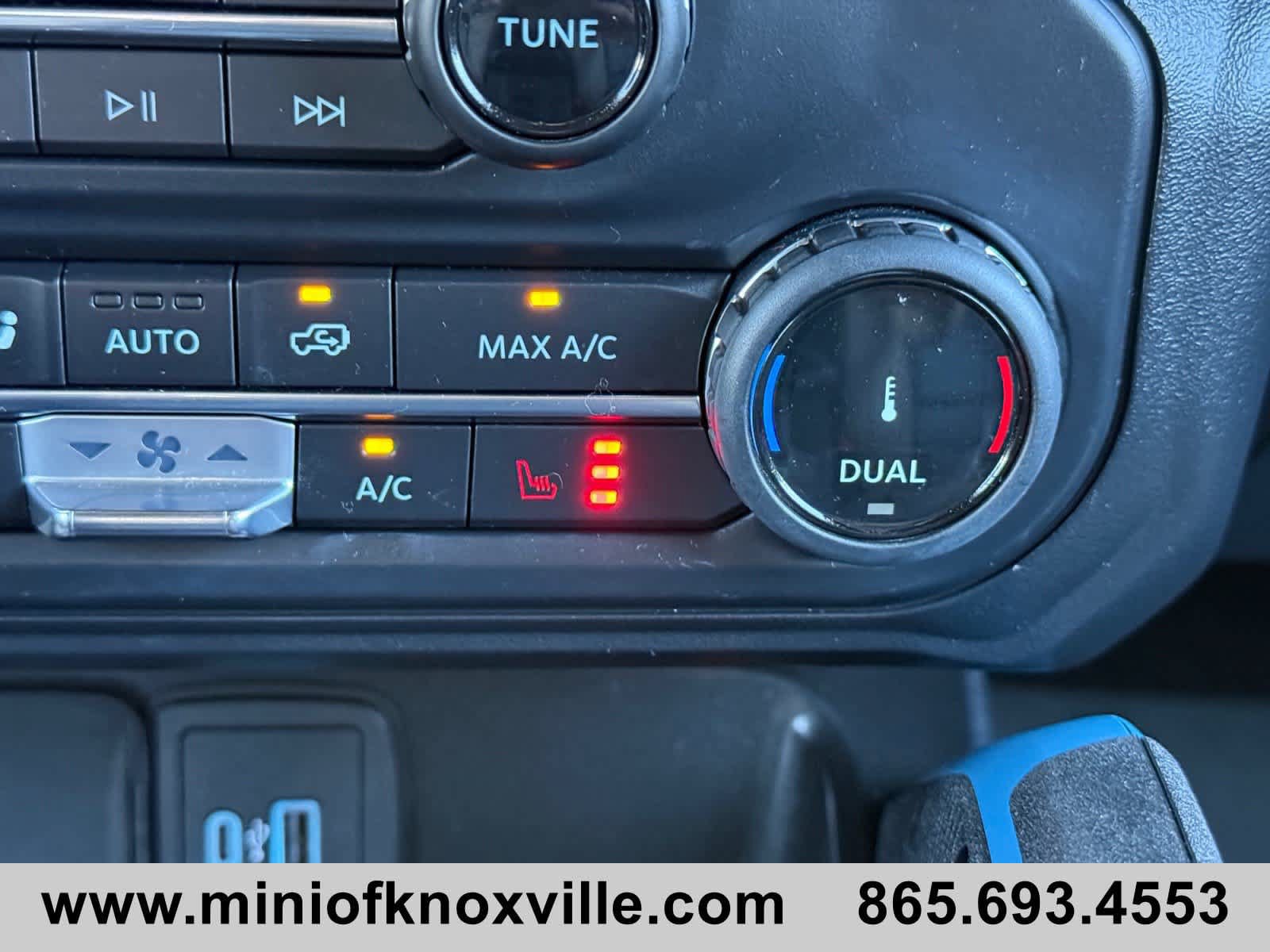 Used 2022 Ford Bronco Wildtrak AWD/4WD image 25