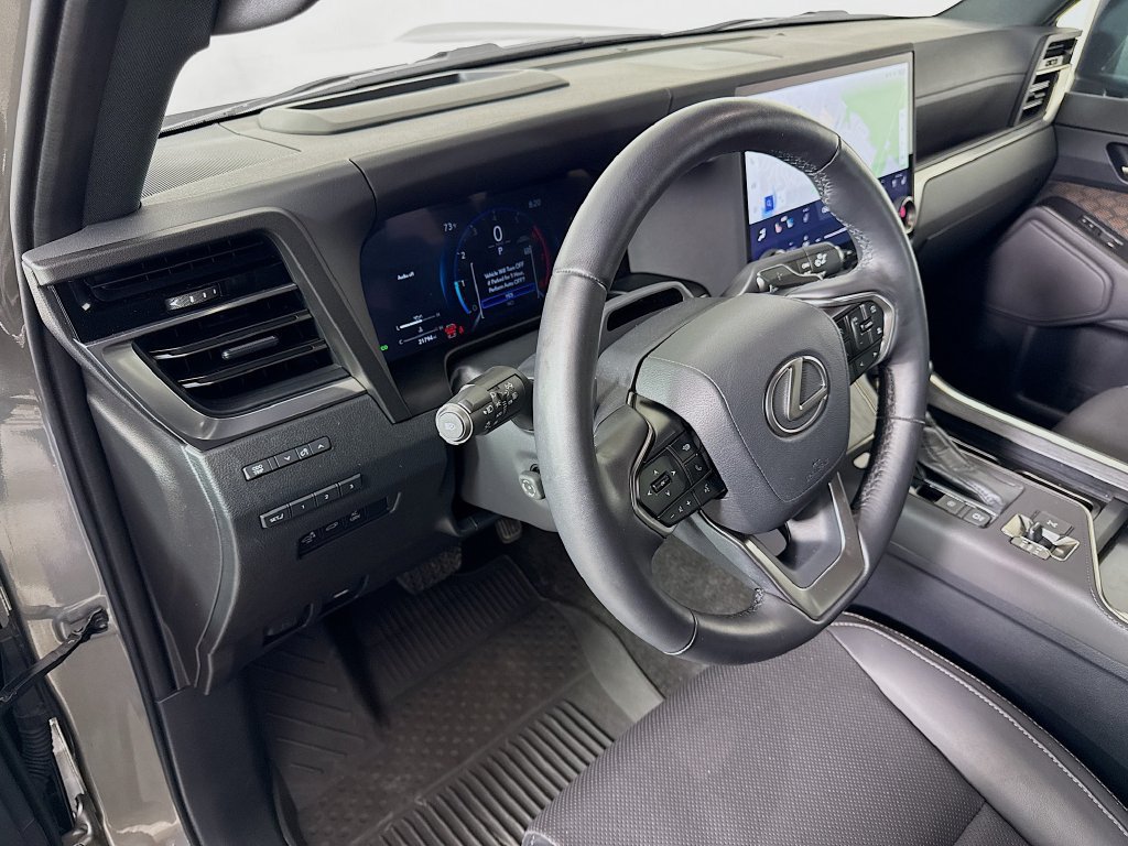 Used 2024 Lexus GX 550 w/ Accessory Package (2T) AWD/4WD image 9