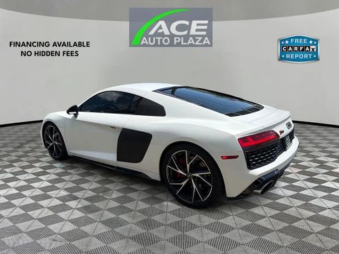 Used 2021 Audi R8 V10 w/ Premium Package RWD image 7