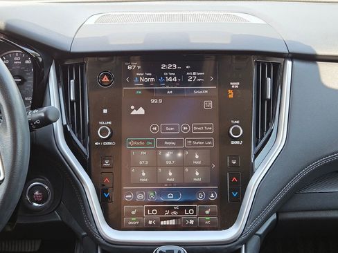 Used 2023 Subaru Outback Premium image 15