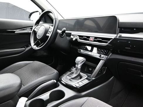 Used 2025 Kia Seltos S FWD image 15