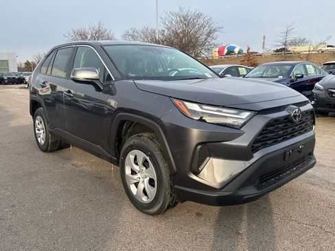 New 2025 Toyota RAV4 LE image 9