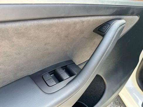 Used 2023 Tesla Model Y Long Range image 30