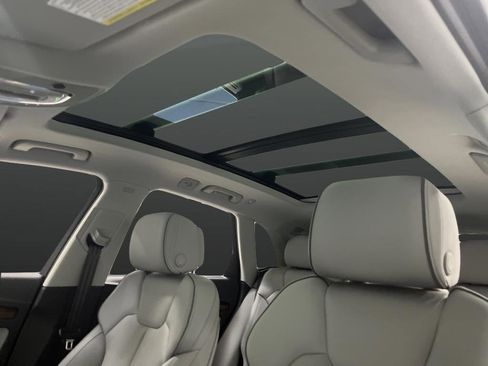 Used 2022 Audi Q5 2.0T Premium Plus w/ Premium Plus Package image 7