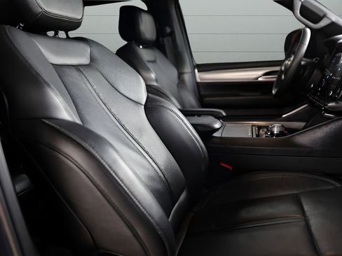 Used 2023 Jeep Wagoneer Series II image 80