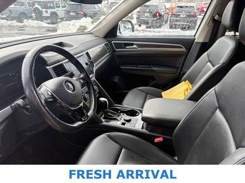 Used 2019 Volkswagen Atlas SEL image 2