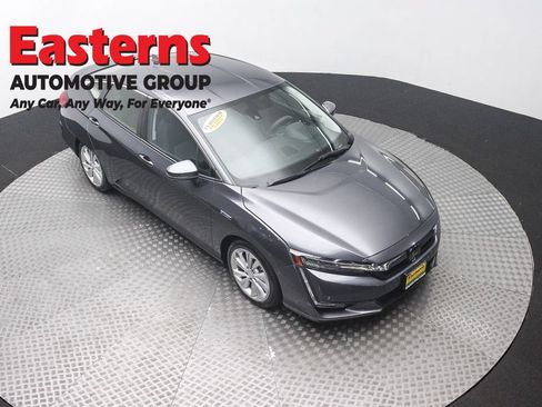 Used 2021 Honda Clarity Plug-In Hybrid image 3