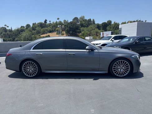 Certified 2022 Mercedes-Benz S 580 4MATIC Sedan image 4