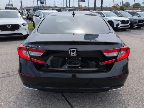 Used 2019 Honda Accord EX-L image 6