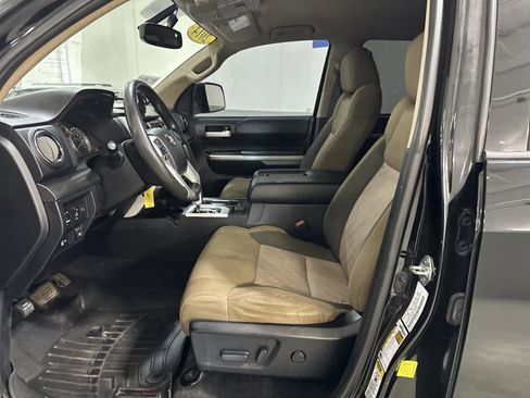 Used 2014 Toyota Tundra SR5 image 6