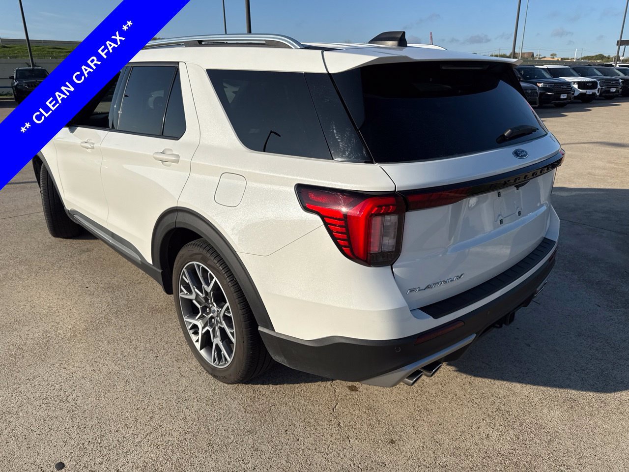 Used 2025 Ford Explorer Platinum w/ Ultimate Package RWD image 8