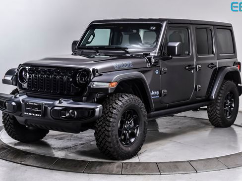 Used 2025 Jeep Wrangler Unlimited Sport S 4xe image 2