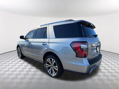 Used 2021 Ford Expedition Limited image 7