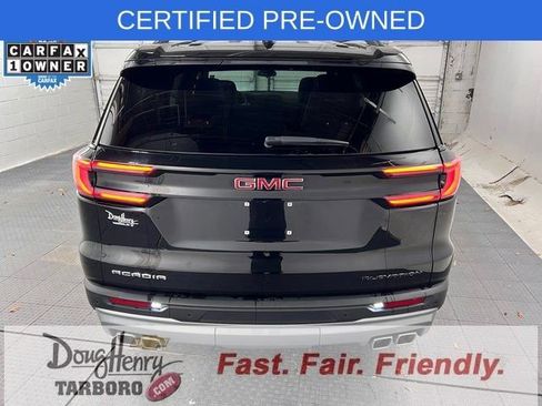 Certified 2025 GMC Acadia Elevation FWD image 3