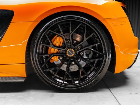 Used 2017 Audi R8 V10 plus AWD/4WD image 34