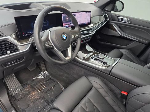 Used 2025 BMW X5 sDrive40i w/ Premium Package RWD image 10