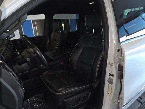 Used 2023 RAM 1500 Limited w/ Body Color Bumper Group AWD/4WD image 11