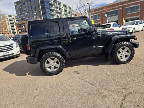 Used 2012 Jeep Wrangler Rubicon w/ Dual Top Group AWD/4WD image 11