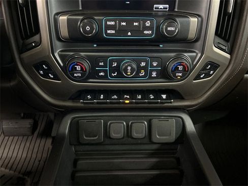 Certified 2019 GMC Sierra 2500 Denali w/ Duramax Plus Package image 17