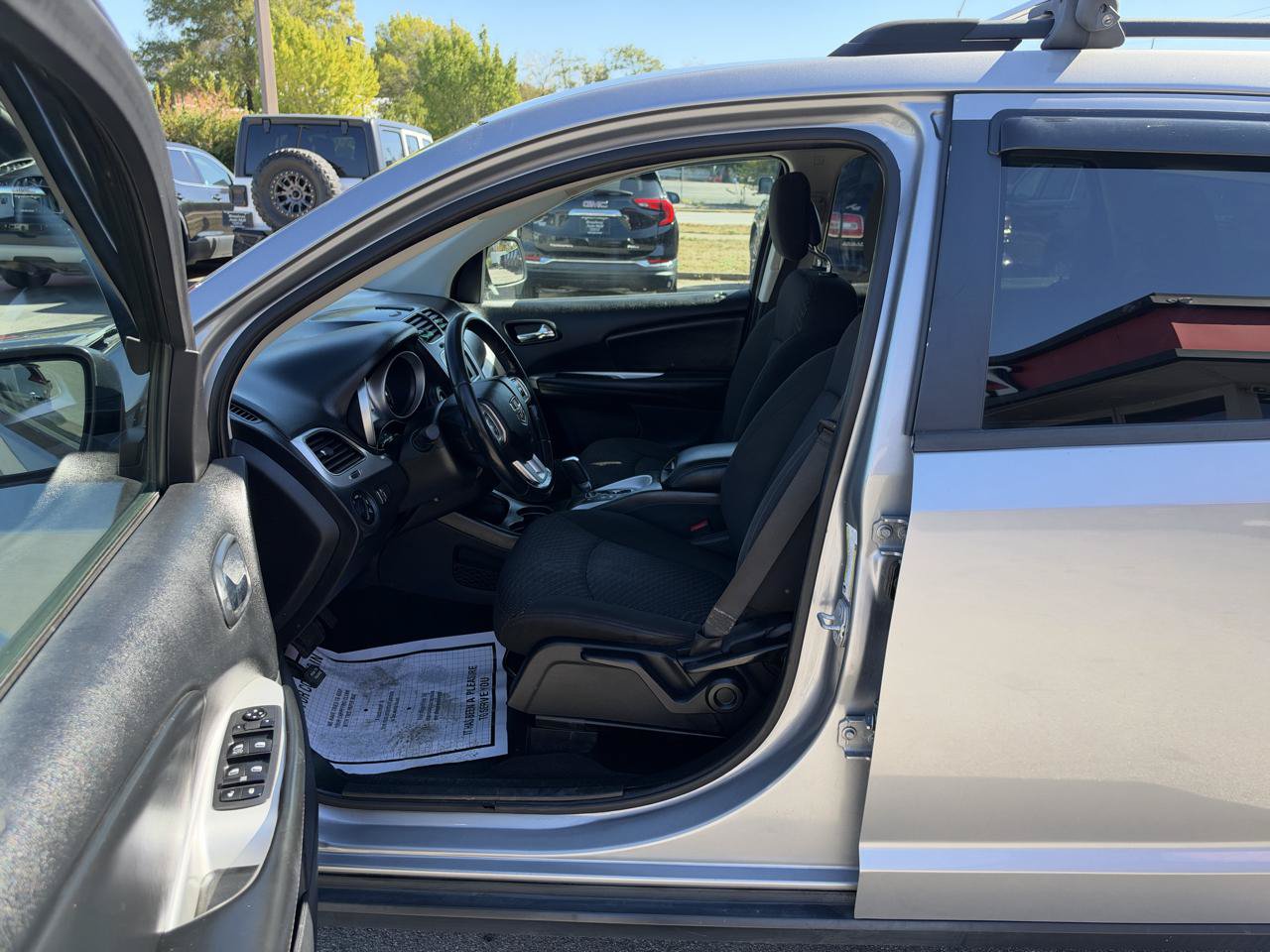 Used 2019 Dodge Journey SE w/ Connectivity Group AWD/4WD image 12