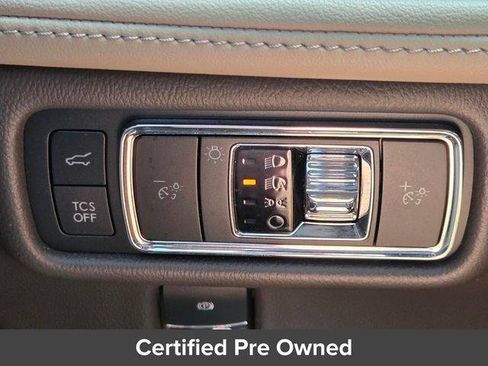 Used 2022 Lincoln Nautilus FWD image 29