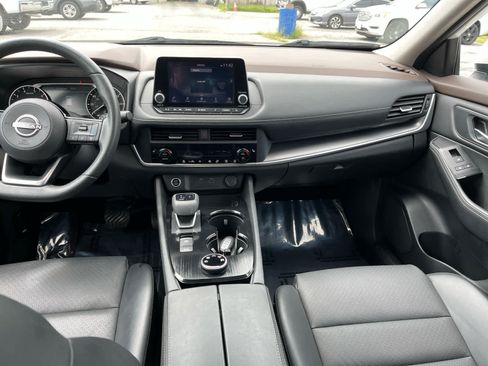 Used 2023 Nissan Rogue SV w/ SV Premium B Package AWD/4WD image 26