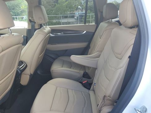 Certified 2024 Cadillac XT6 Sport w/ Platinum Package image 14