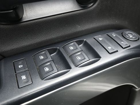 Used 2014 Chevrolet Silverado 1500 LT AWD/4WD image 11