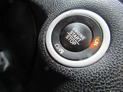 Used 2023 Chrysler 300 S RWD image 20
